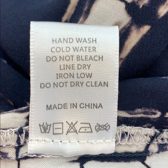 Keyhole Blue/Cream Dress - Picture 8 of 8